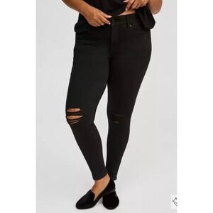 Torrid Sky High Skinny Distressed bombshell Black Jeans Womens Plus Size 18T